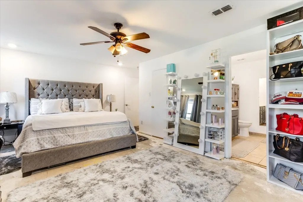 2612 Diver Court Fort Worth TX 76119
