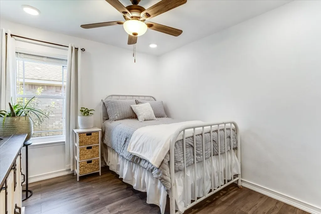 2612 Diver Court Fort Worth TX 76119