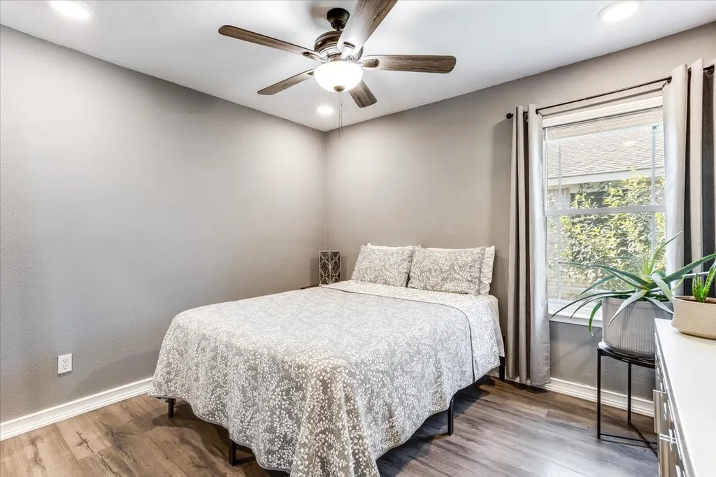 2612 Diver Court Fort Worth TX 76119