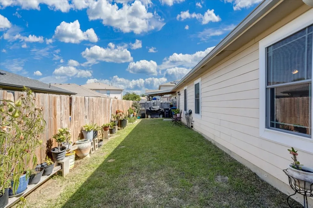 2612 Diver Court Fort Worth TX 76119