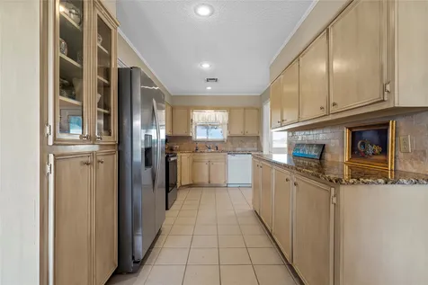 729 Hcr 2224 E Aquilla TX 76622