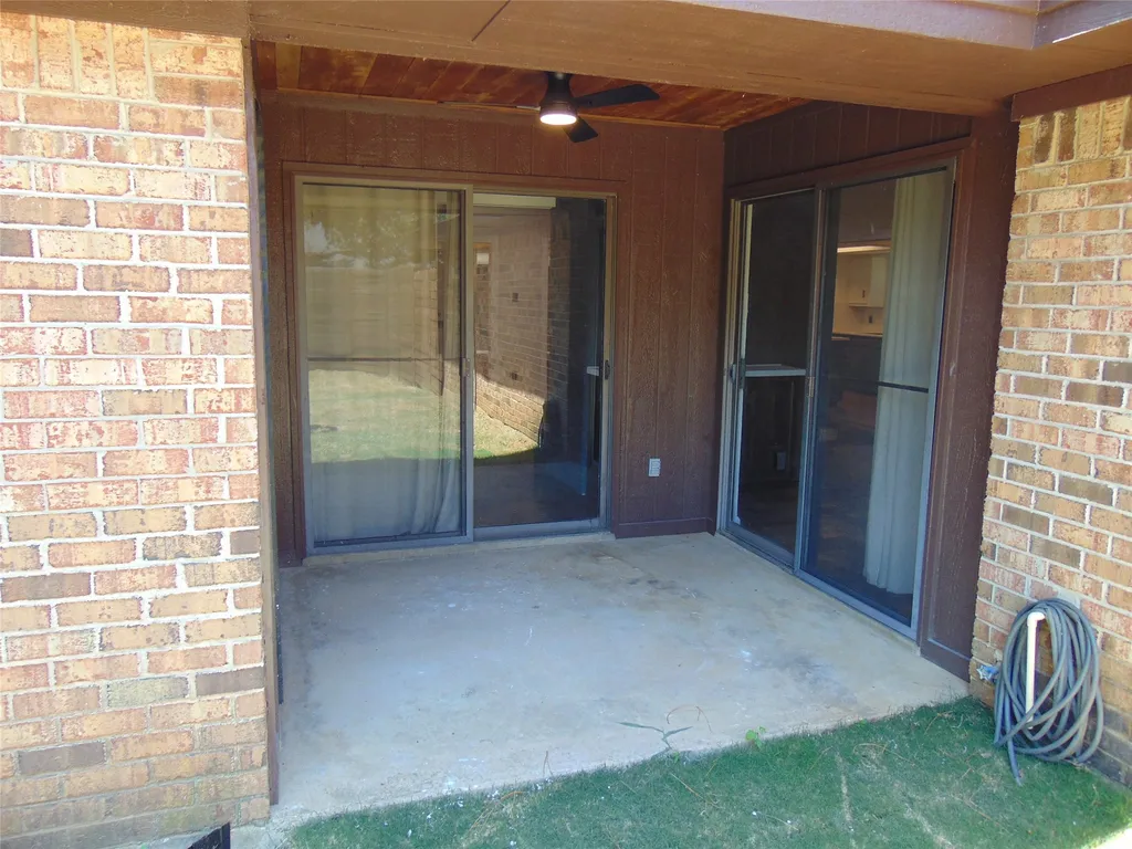 9 Whispering Lane Hickory Creek TX 75065