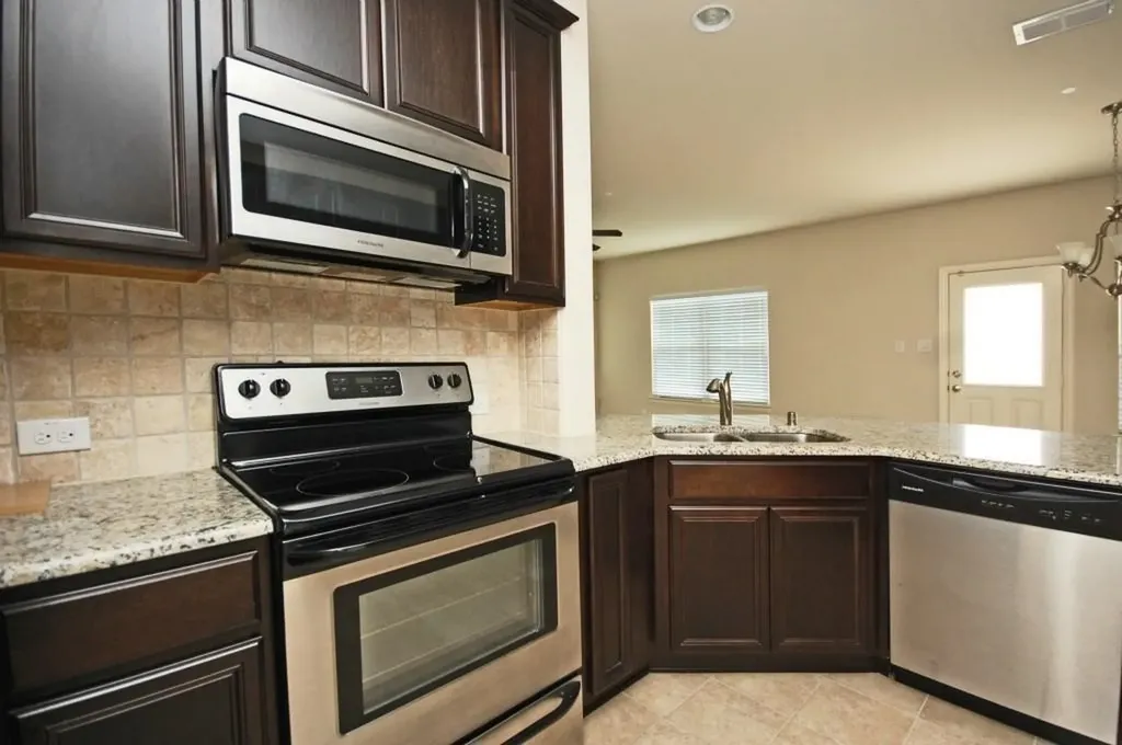 6604 Rutherford Road Plano TX 75023