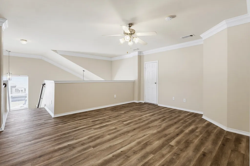 3203 Guadaloupe Grand Prairie TX 75054
