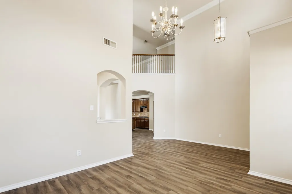 3203 Guadaloupe Grand Prairie TX 75054