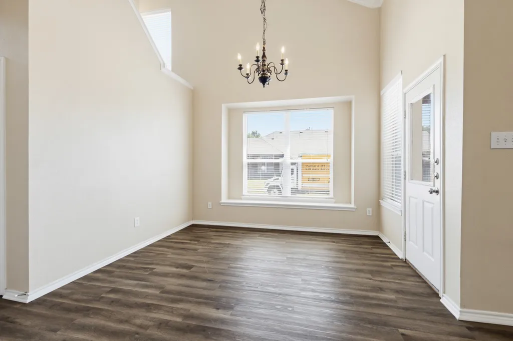 3203 Guadaloupe Grand Prairie TX 75054