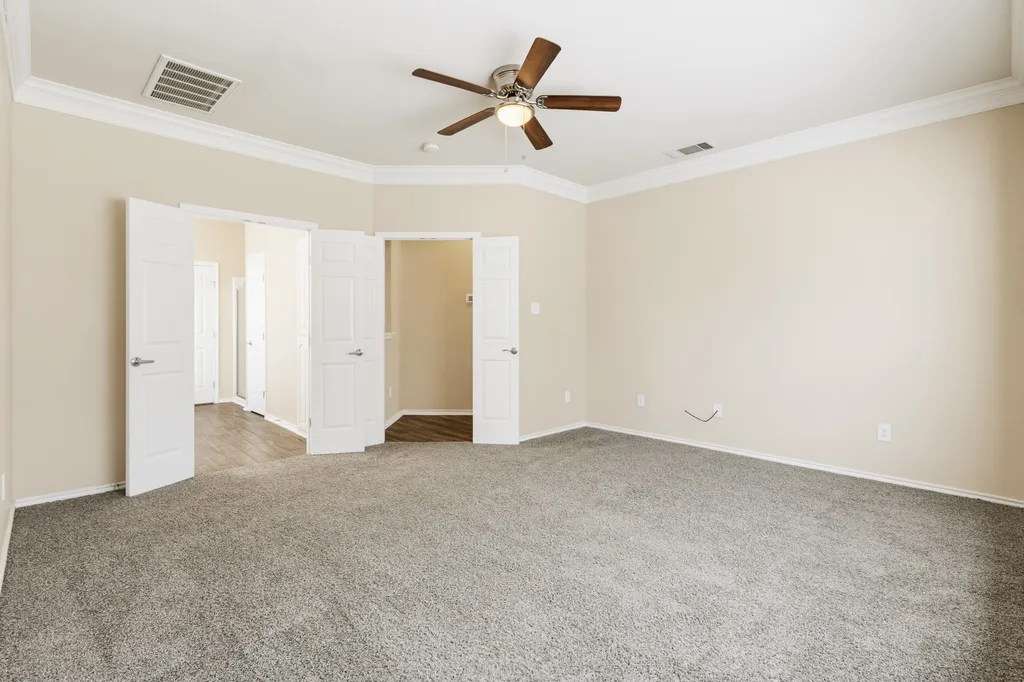 3203 Guadaloupe Grand Prairie TX 75054