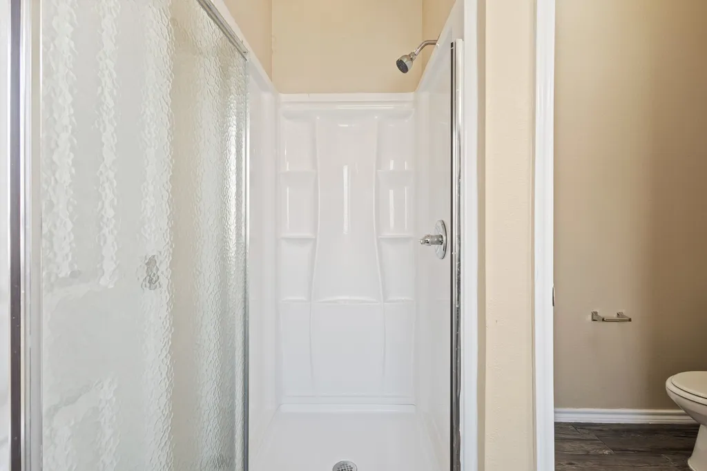 3203 Guadaloupe Grand Prairie TX 75054