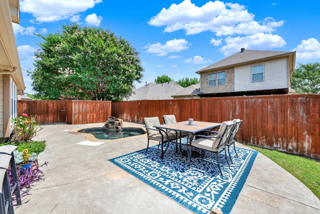 5729 New Castle Drive Richardson TX 75082