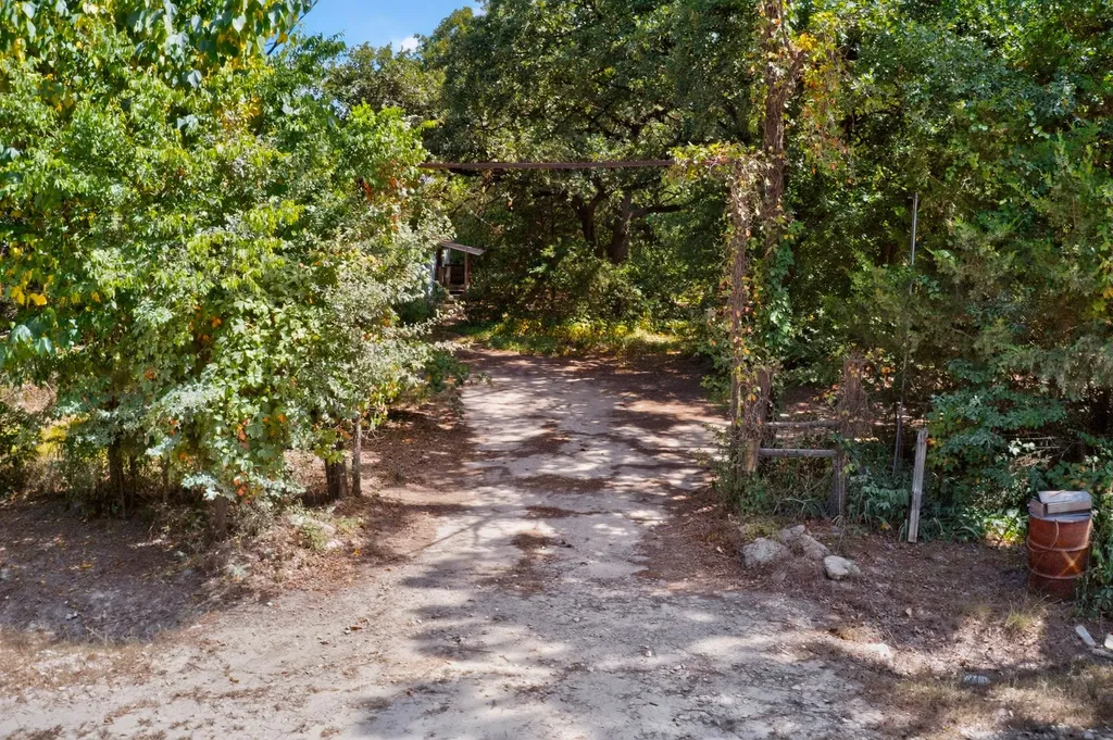 14266 Hickory Tree Lane Wills Point TX 75169
