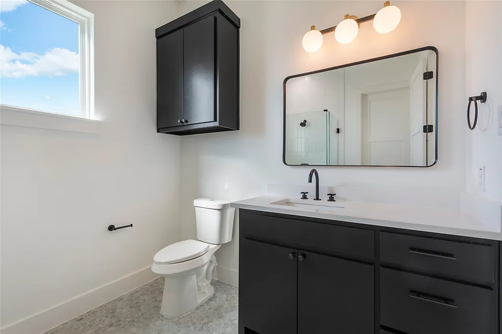 430 Whispering Way Red Oak TX 75154