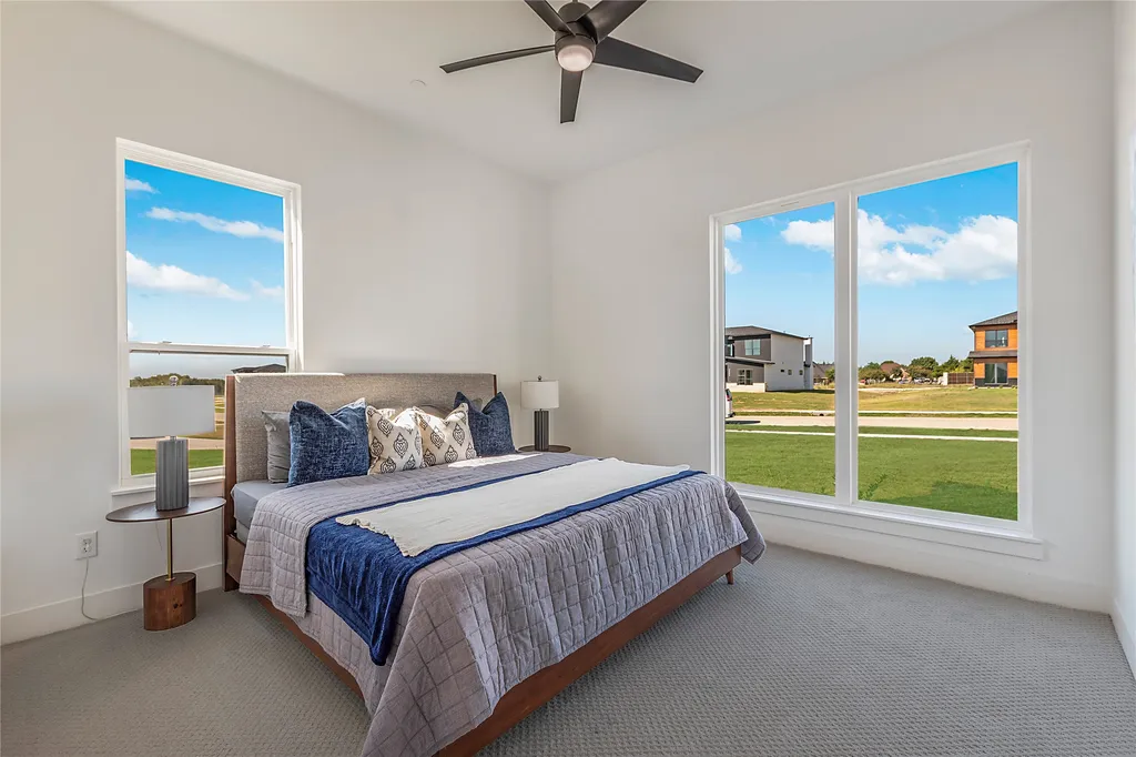 430 Whispering Way Red Oak TX 75154