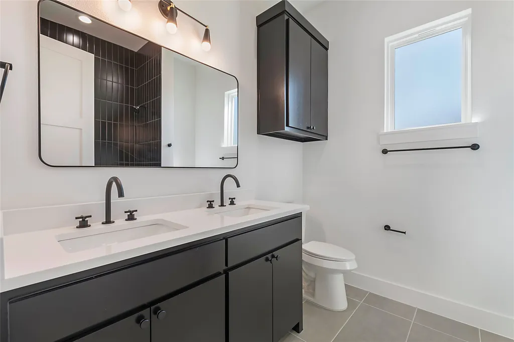 430 Whispering Way Red Oak TX 75154