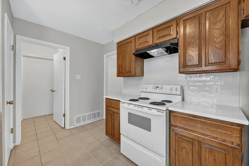 3619 Ceran Drive Arlington TX 76016