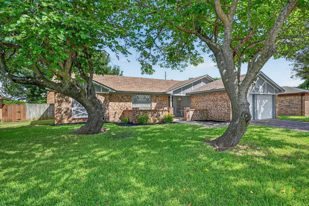 3619 Ceran Drive Arlington TX 76016