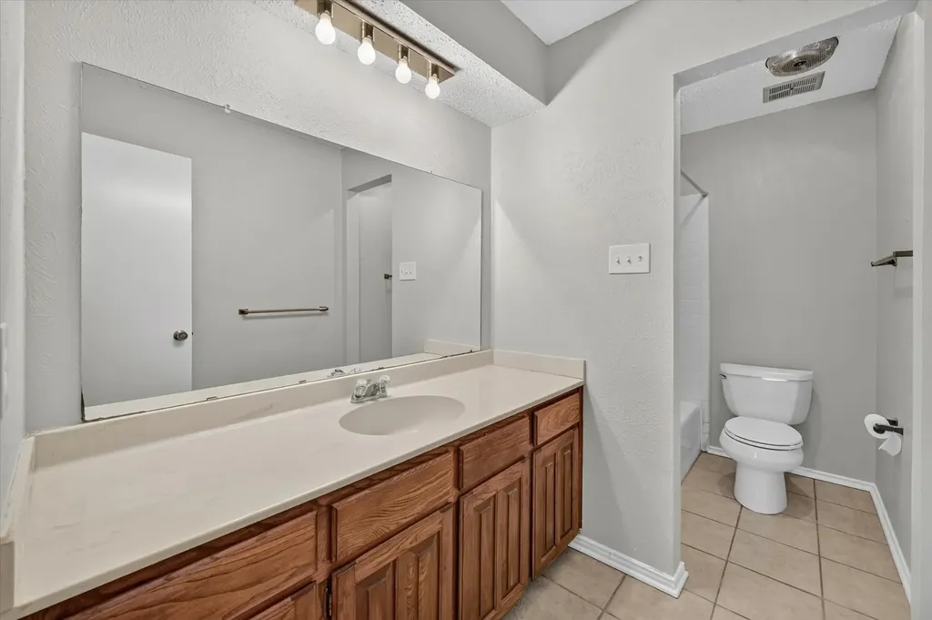 3619 Ceran Drive Arlington TX 76016