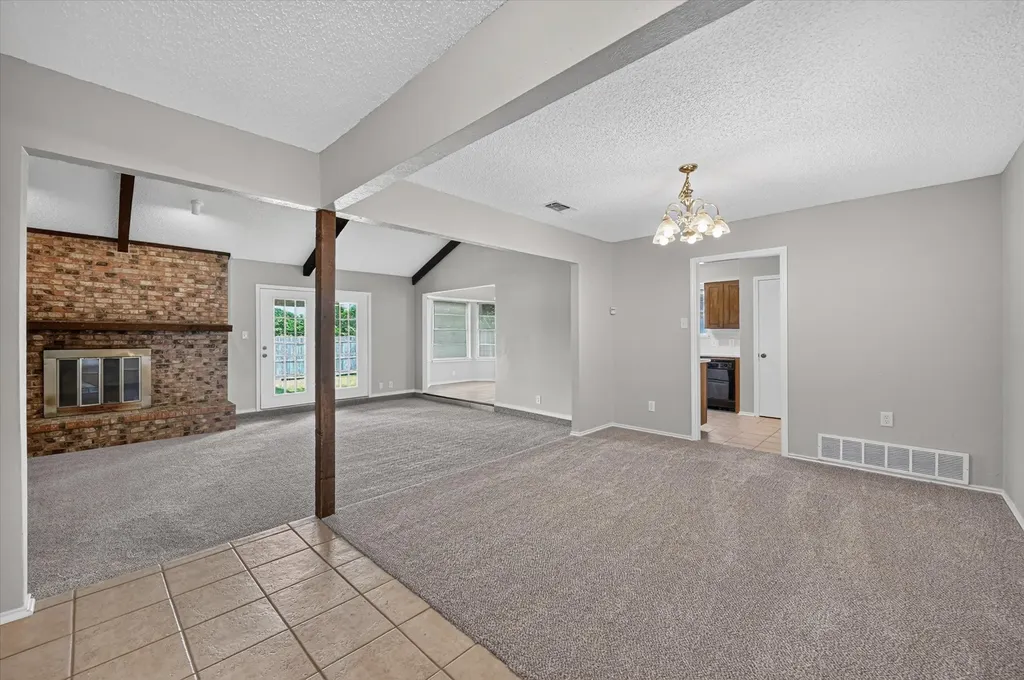 3619 Ceran Drive Arlington TX 76016