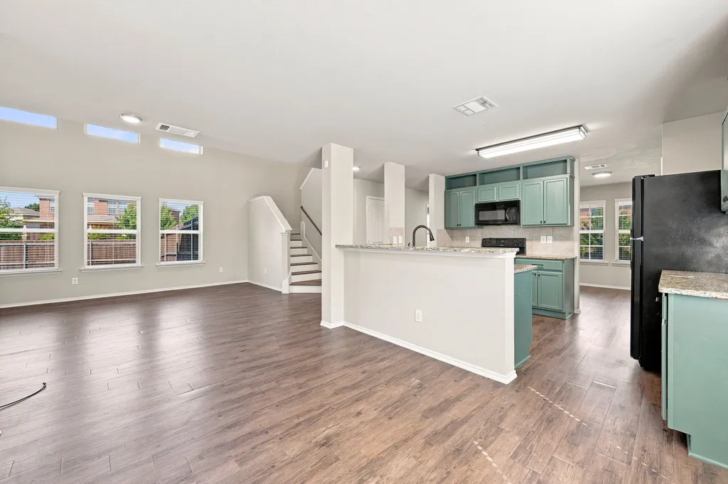 3000 Keri Drive Lancaster TX 75146