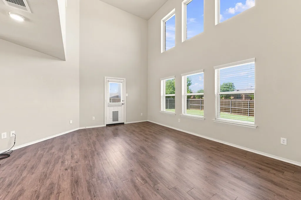 3000 Keri Drive Lancaster TX 75146