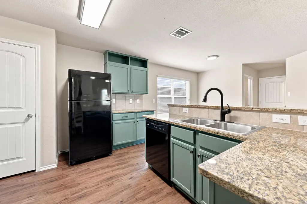 3000 Keri Drive Lancaster TX 75146