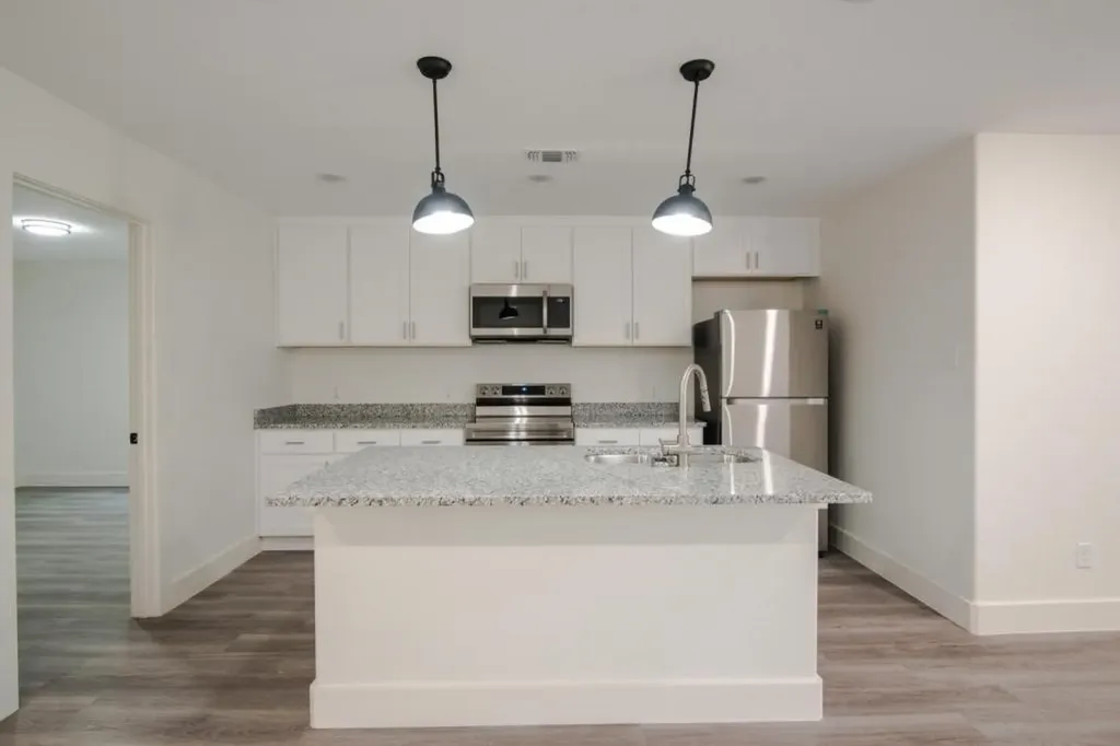 1321 Franklin Avenue Bonham TX 75418