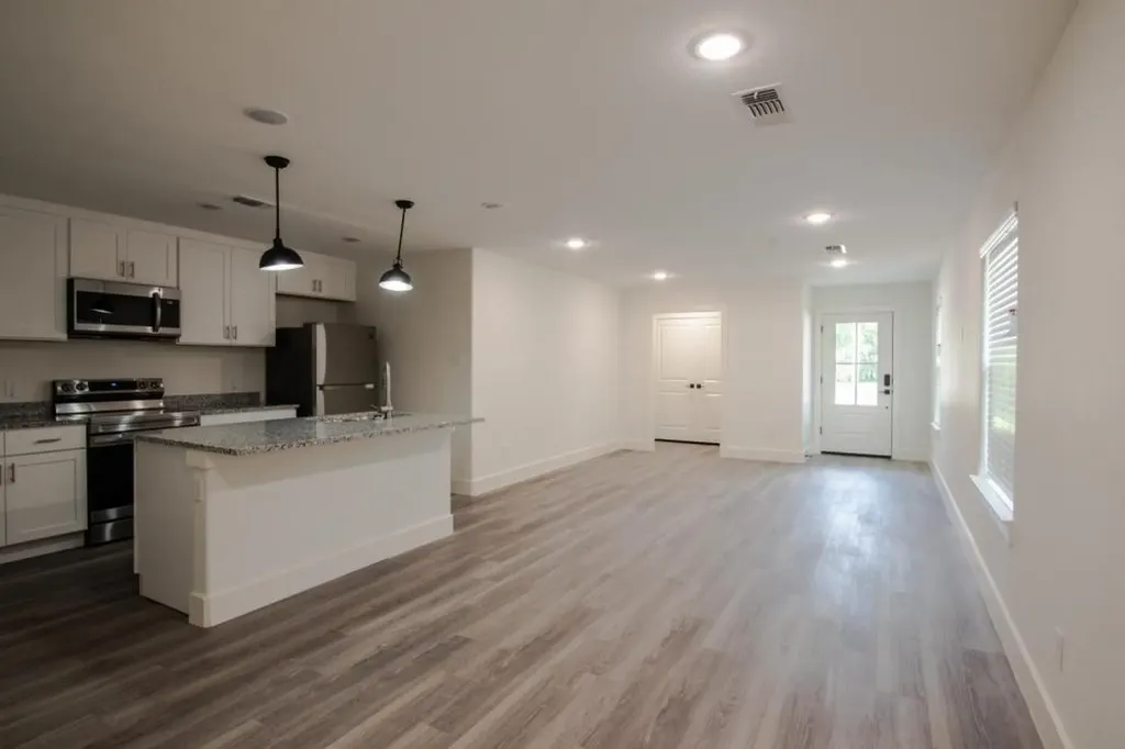 1321 Franklin Avenue Bonham TX 75418