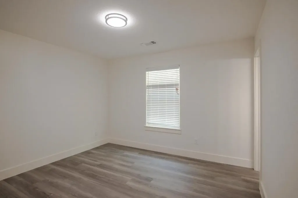 1321 Franklin Avenue Bonham TX 75418