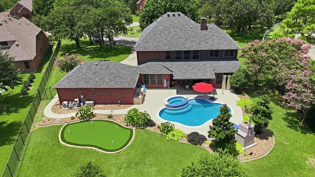 1121 Cogburn Court Shady Shores TX 76208