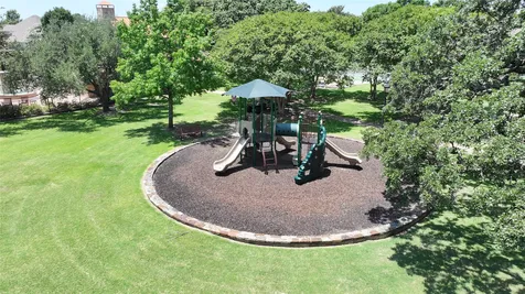 1121 Cogburn Court Shady Shores TX 76208