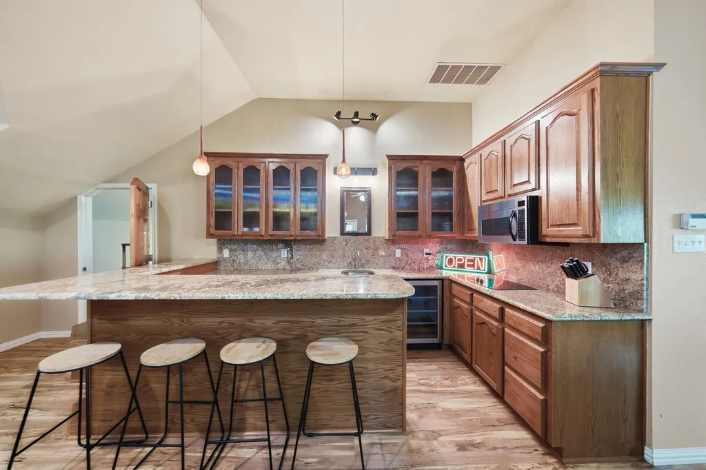1872 Nokomis Road Lancaster TX 75146