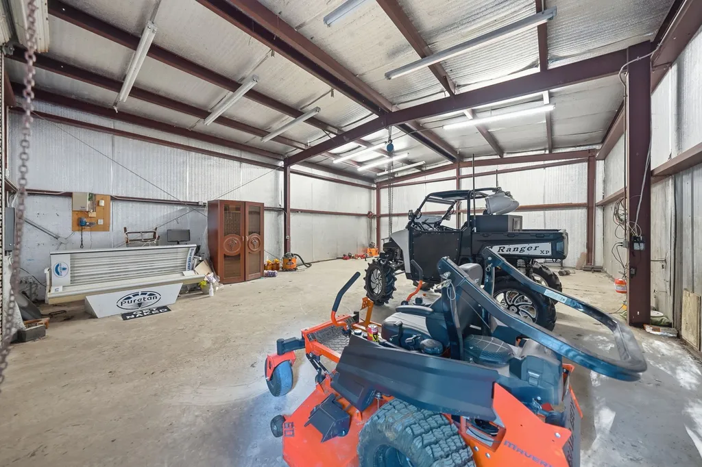 1872 Nokomis Road Lancaster TX 75146
