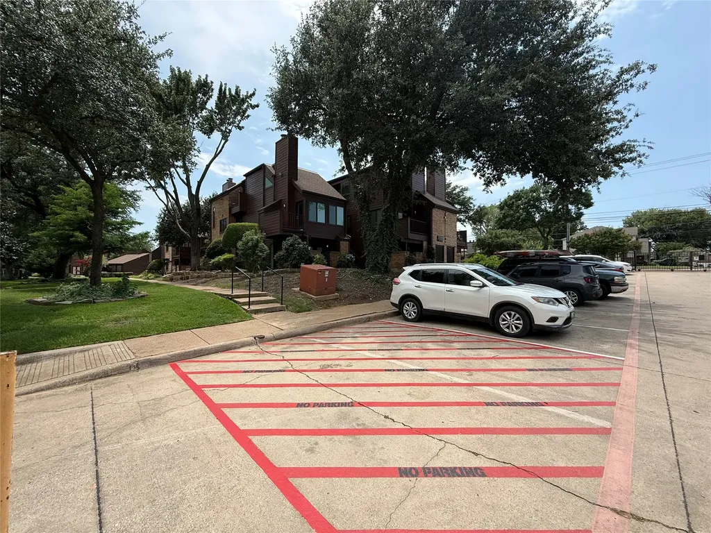 1700 Baird Farm Circle Arlington TX 76006