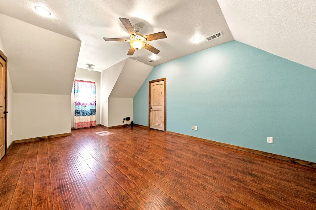 5470 Possum Trail Eustace TX 75124