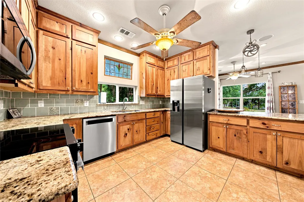 5470 Possum Trail Eustace TX 75124