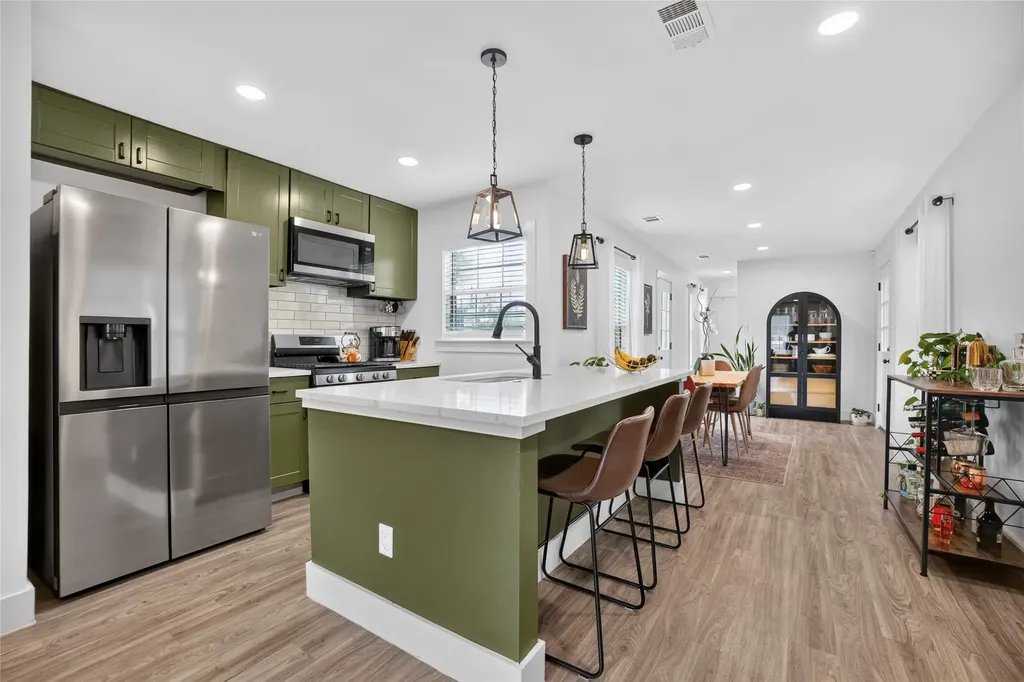 10903 Aledo Drive Dallas TX 75228
