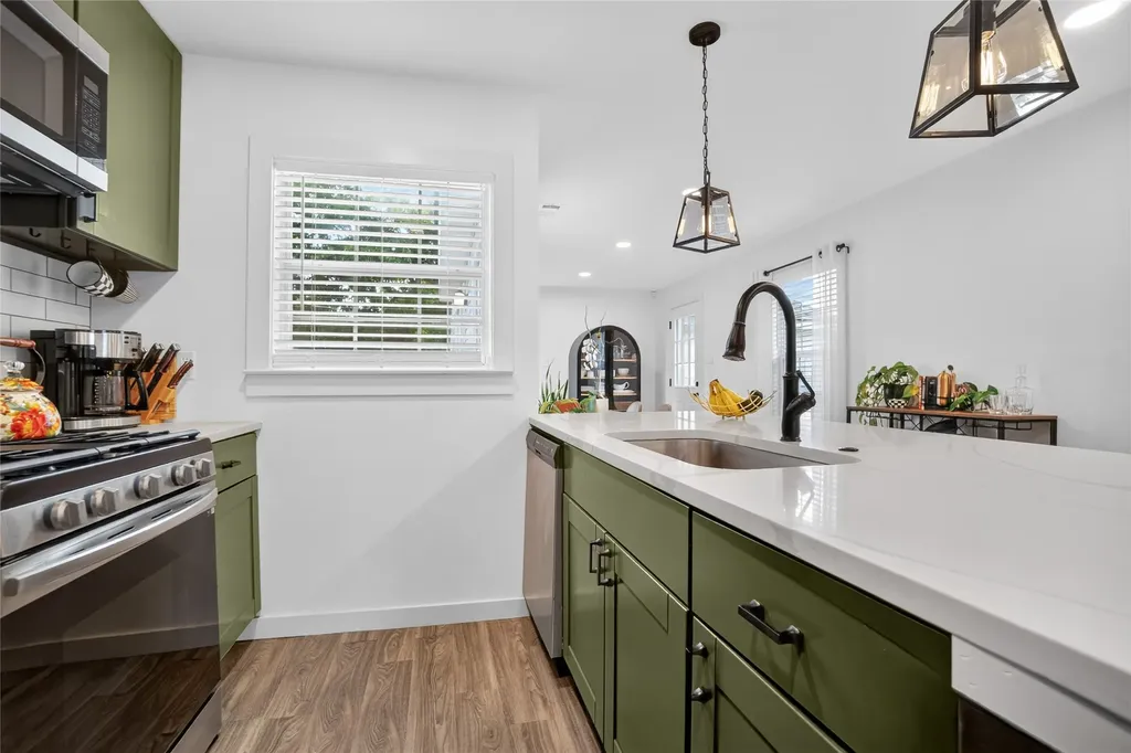 10903 Aledo Drive Dallas TX 75228
