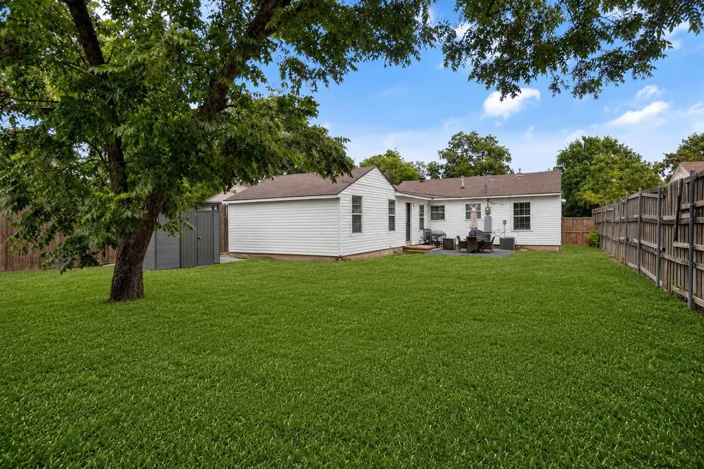 10903 Aledo Drive Dallas TX 75228