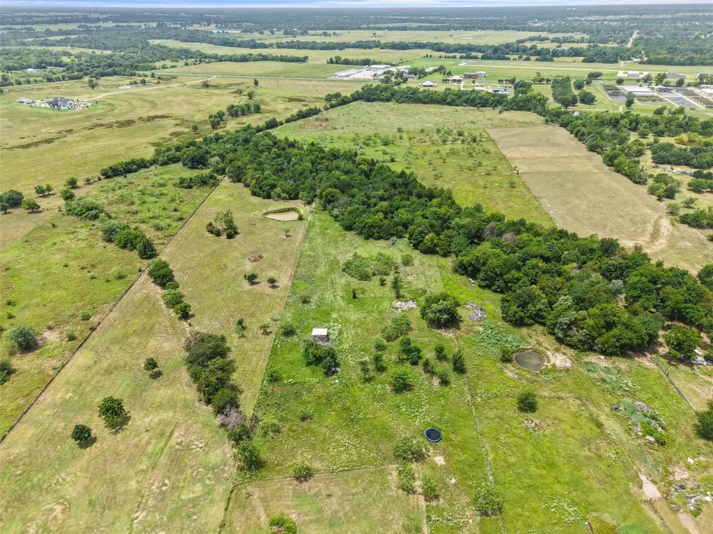 2308 County Road 3417 Wills Point TX 75169