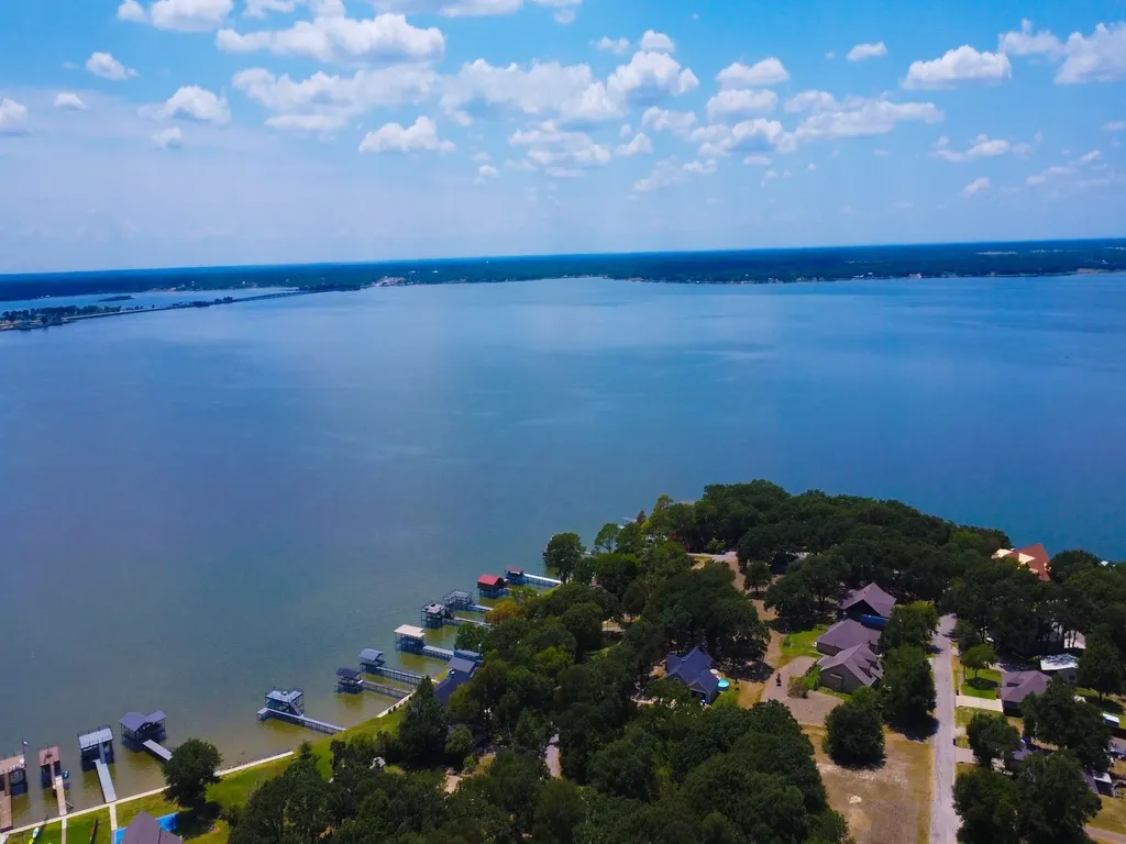 307 Coral Reef Street Gun Barrel City TX 75156