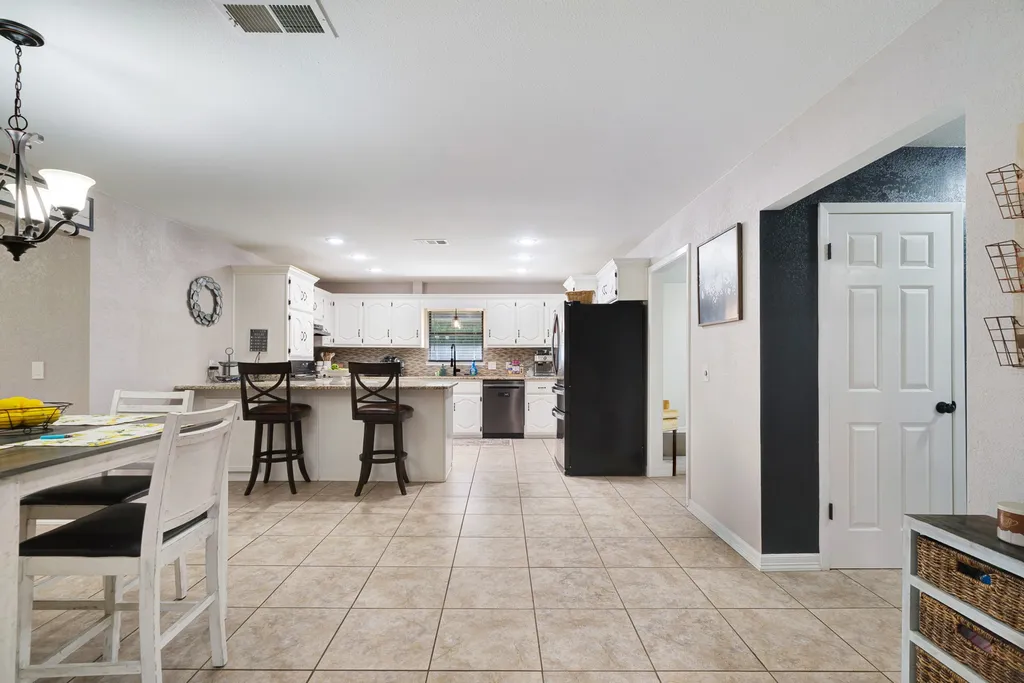 4030 Shannon Drive Paris TX 75462