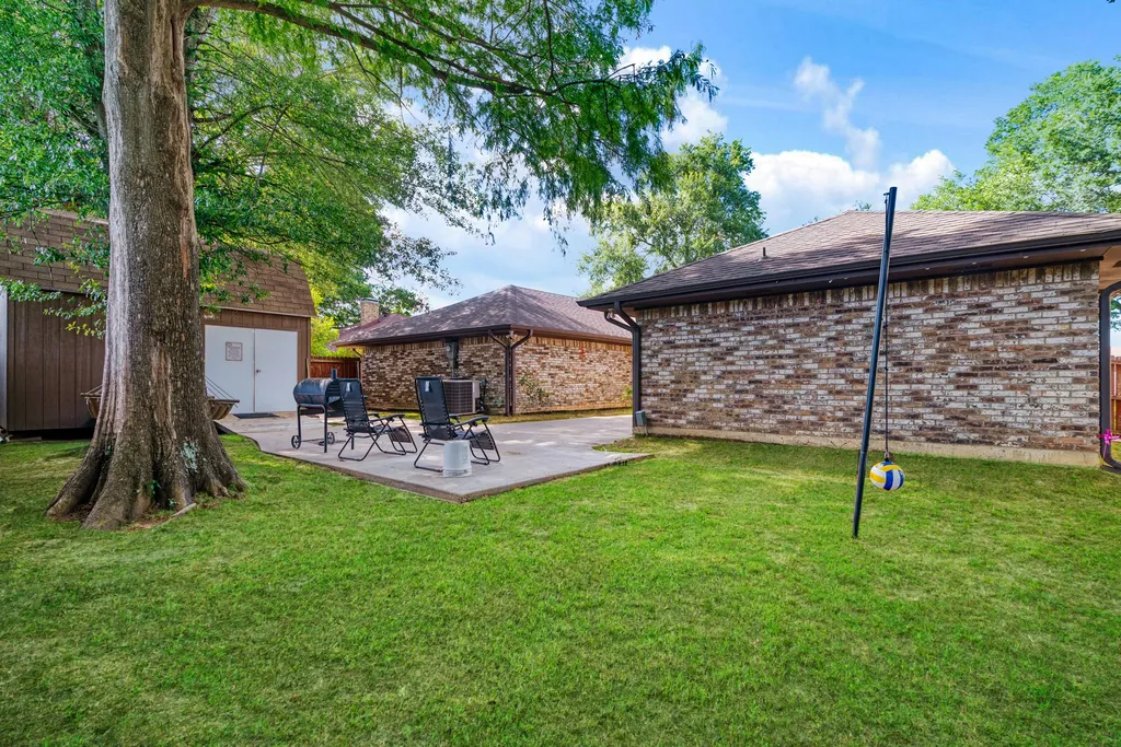 4030 Shannon Drive Paris TX 75462