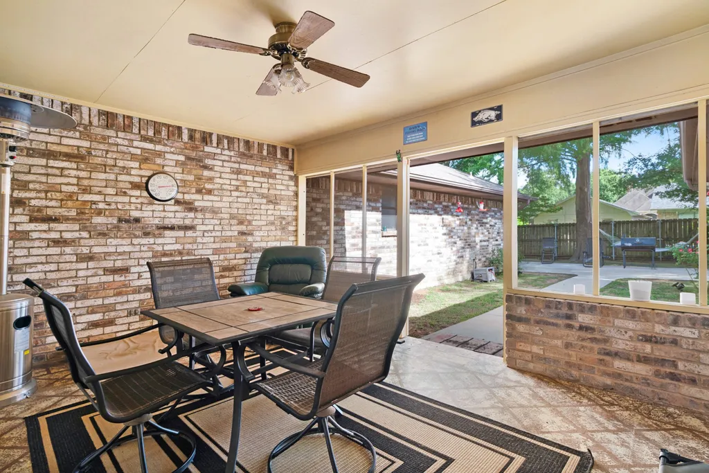 4030 Shannon Drive Paris TX 75462