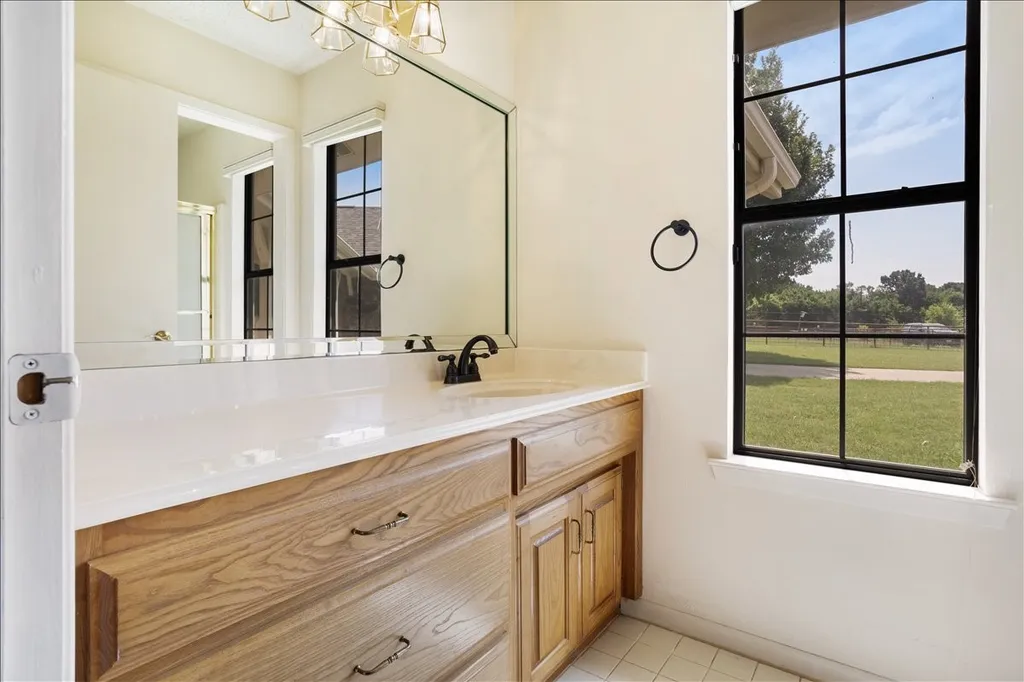 5393 State Highway 5 Van Alstyne TX 75495