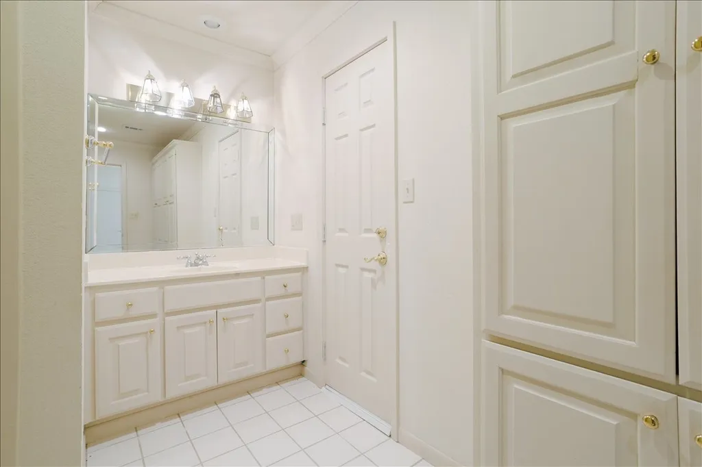 5393 State Highway 5 Van Alstyne TX 75495