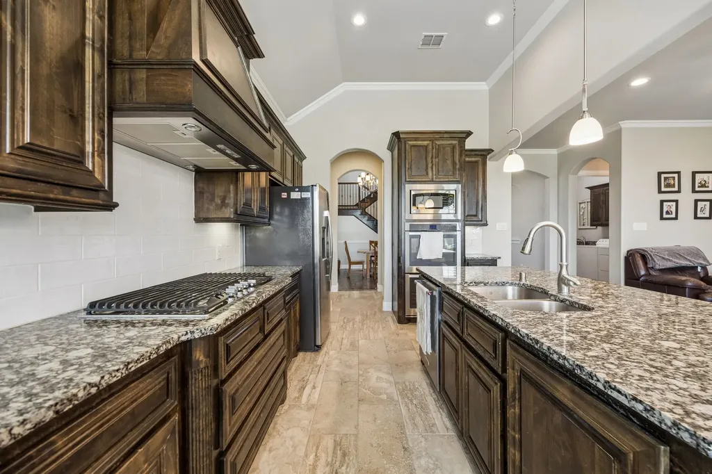 1116 Macgregor Lane Gunter TX 75058