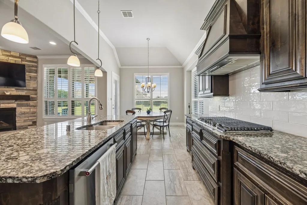 1116 Macgregor Lane Gunter TX 75058