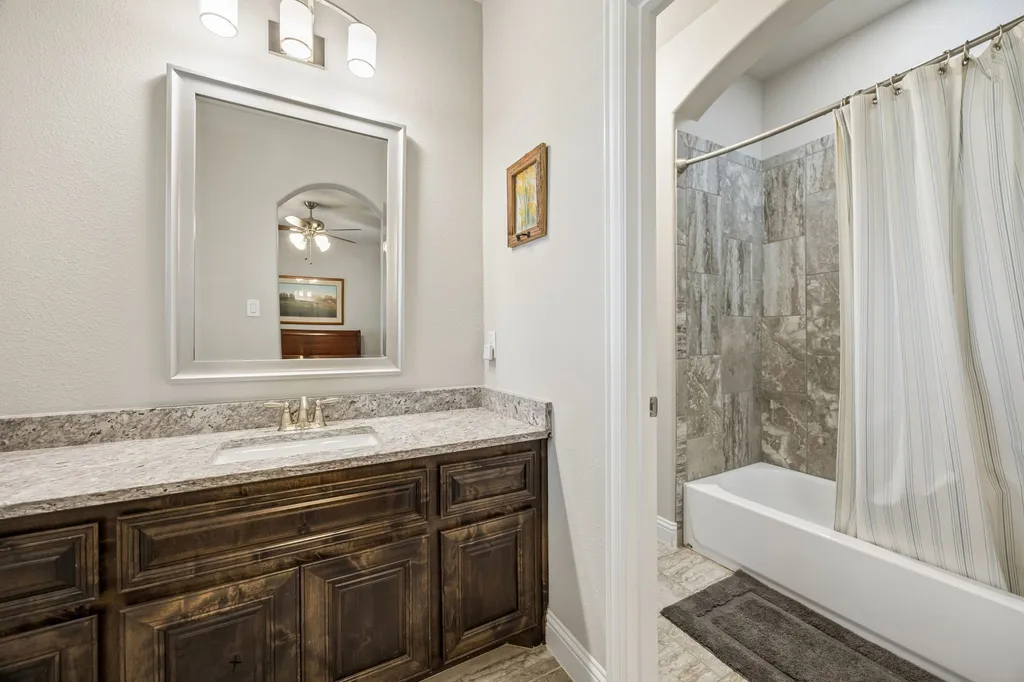 1116 Macgregor Lane Gunter TX 75058