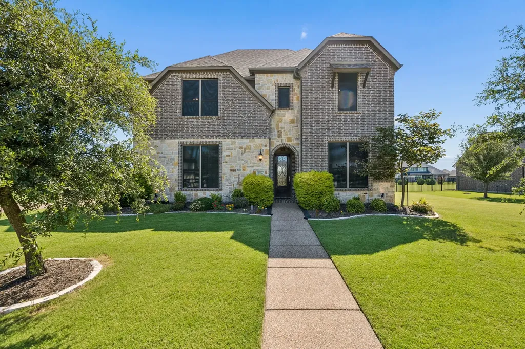 1116 Macgregor Lane Gunter TX 75058