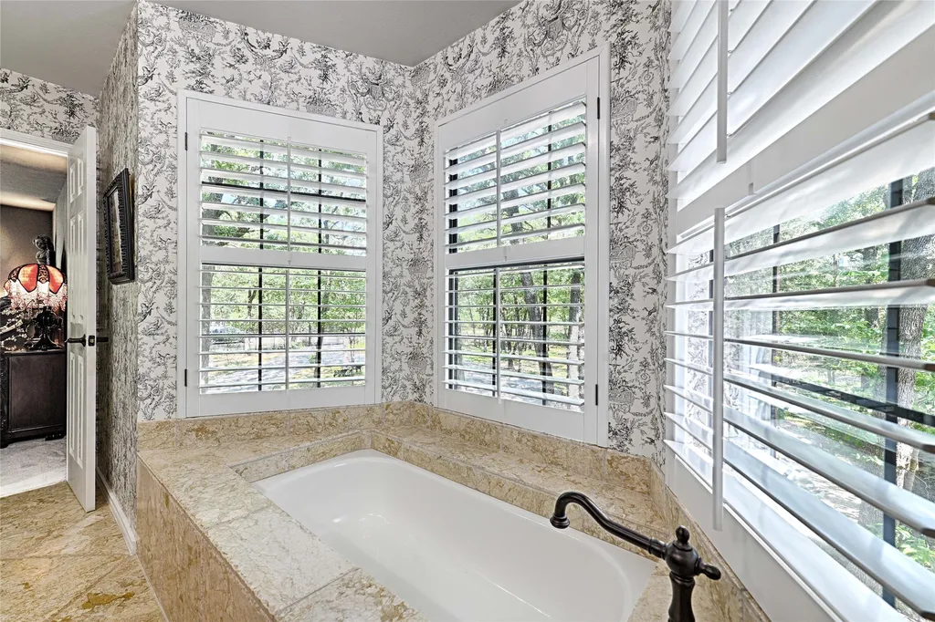 1713 Hollow Way Lane Quinlan TX 75474
