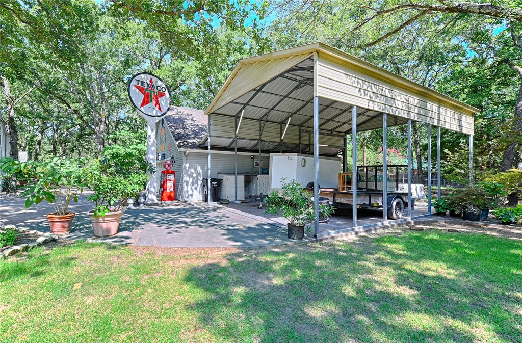 1713 Hollow Way Lane Quinlan TX 75474